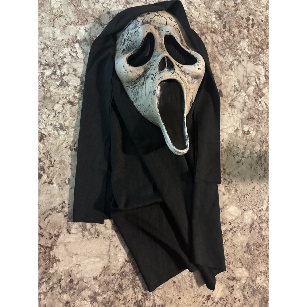 Easter Unlimited‎ Scream Aged Ghost Face Mask Horror Halloween Fun World GUC